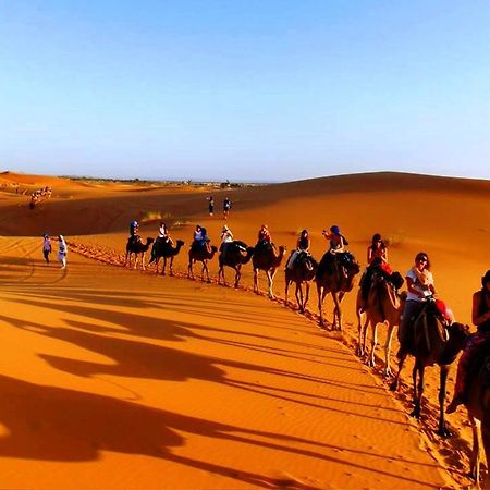 Enjoy Moda Camp Merzouga Tours- Camel Sunset Sunrise Quad Sunboarding Atv Экстерьер фото
