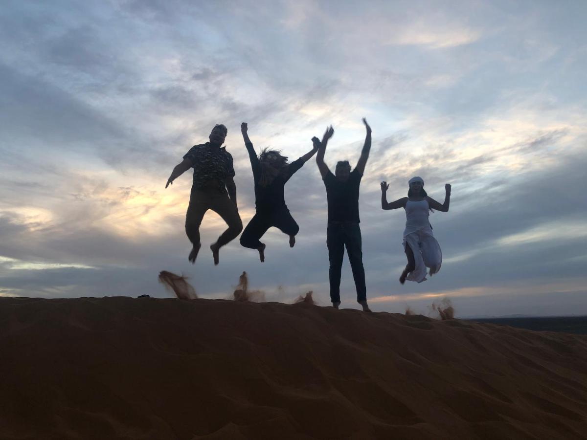 Enjoy Moda Camp Merzouga Tours- Camel Sunset Sunrise Quad Sunboarding Atv Экстерьер фото