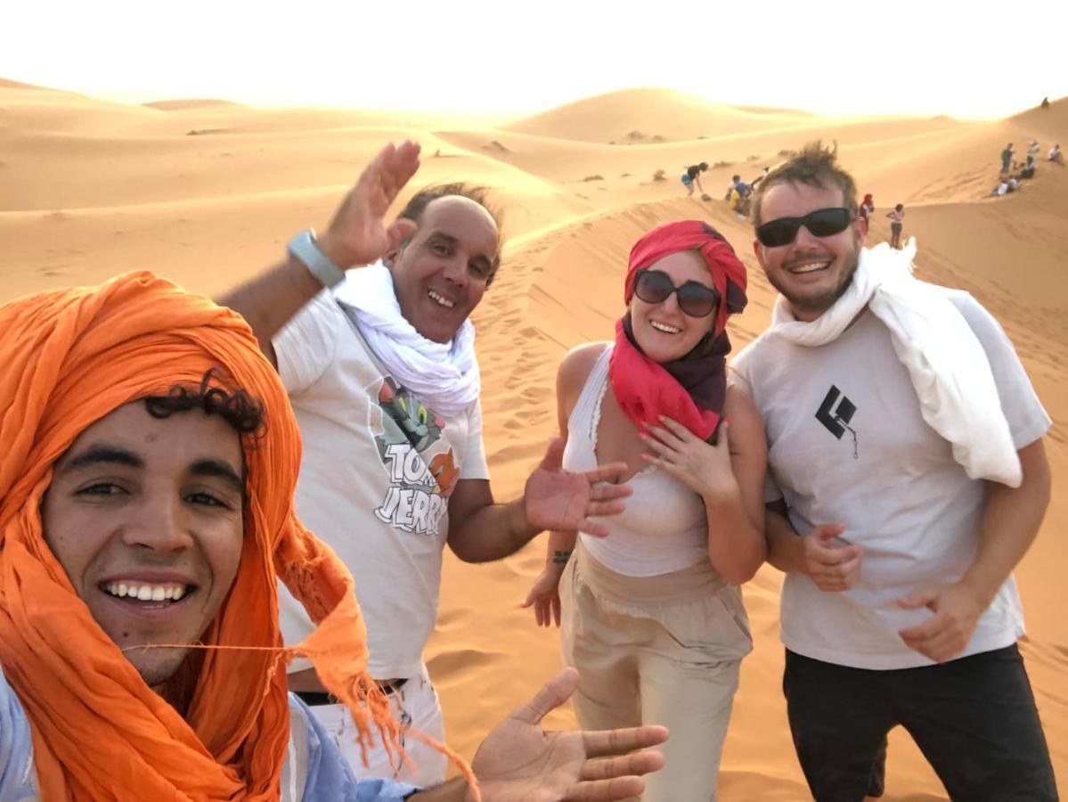 Enjoy Moda Camp Merzouga Tours- Camel Sunset Sunrise Quad Sunboarding Atv Экстерьер фото