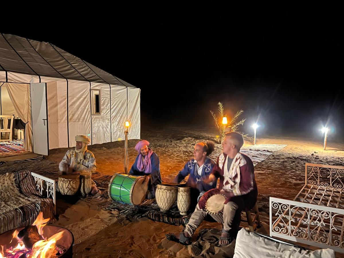 Enjoy Moda Camp Merzouga Tours- Camel Sunset Sunrise Quad Sunboarding Atv Экстерьер фото