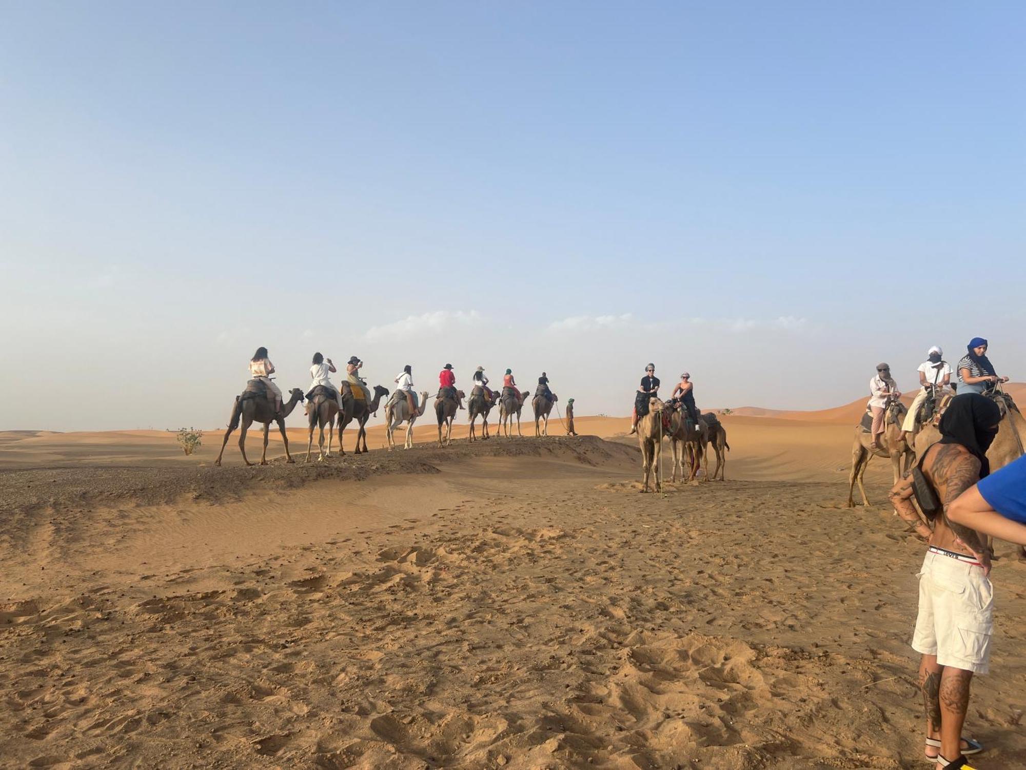 Enjoy Moda Camp Merzouga Tours- Camel Sunset Sunrise Quad Sunboarding Atv Экстерьер фото