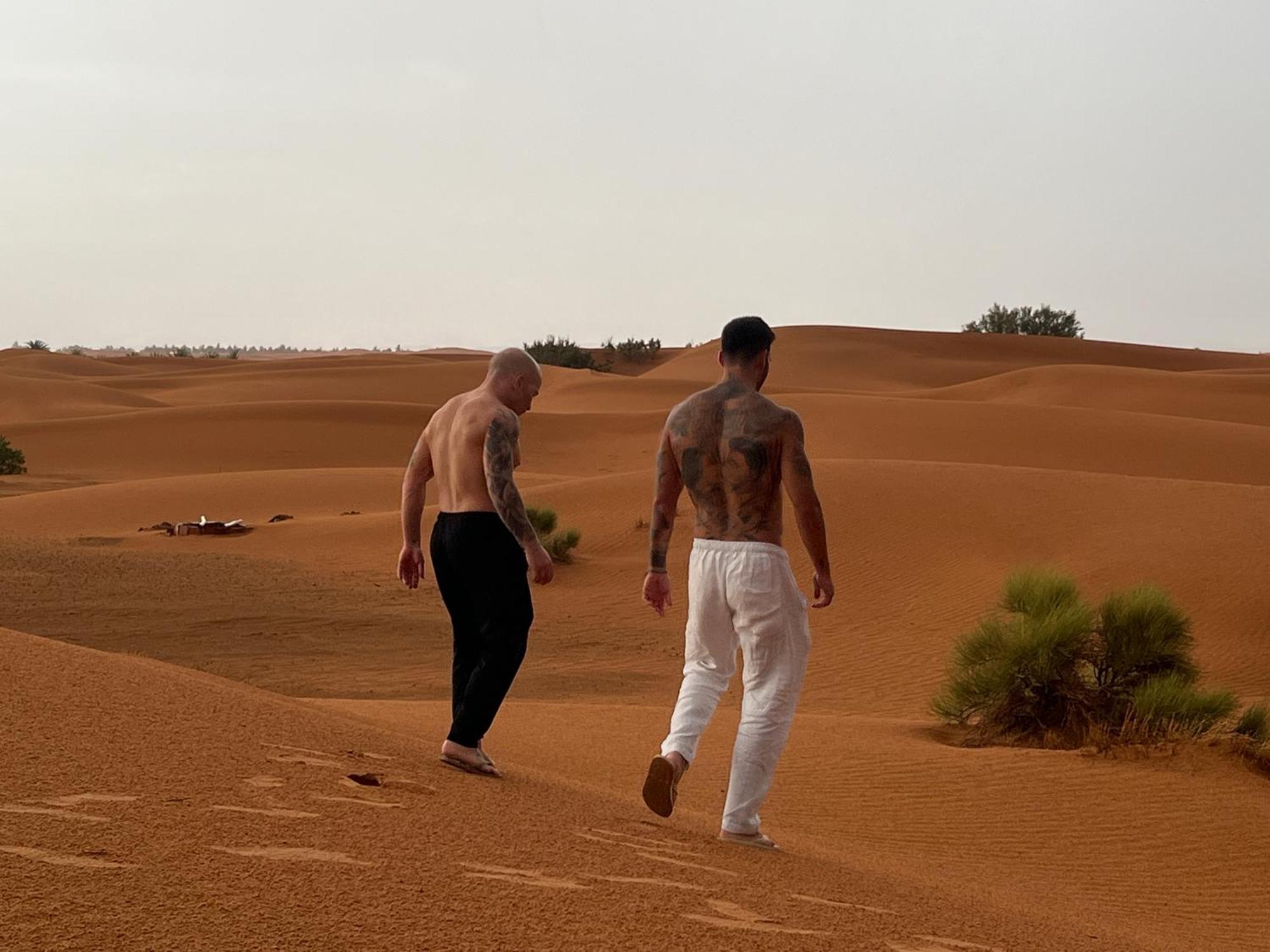 Enjoy Moda Camp Merzouga Tours- Camel Sunset Sunrise Quad Sunboarding Atv Экстерьер фото